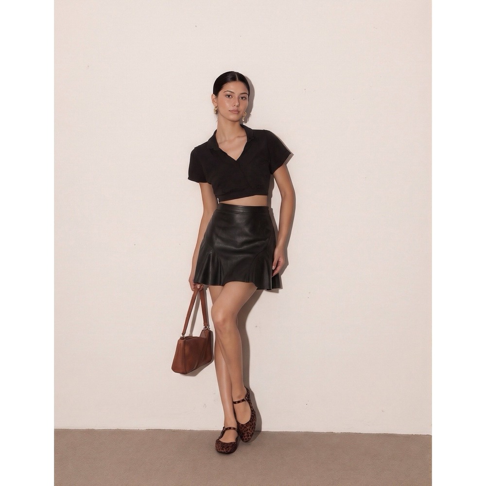 Tuckernuck Black Faux Leather A-Line Skater Mini Skirt Women's XL Vegan Preppy - Picture 1 of 8
